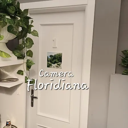 Giordano's Naples